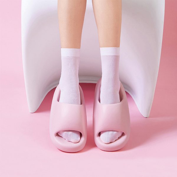 New Bread Shoes Soft Slippers Summer Candy Color Bsthroom Slippers - Imagen 3