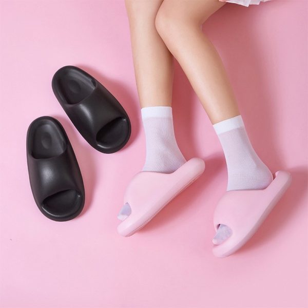 New Bread Shoes Soft Slippers Summer Candy Color Bsthroom Slippers - Imagen 2