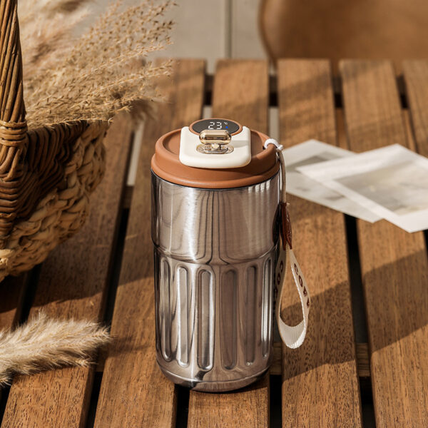 Botella Térmica Inteligente Digital 450ml – Acero Inoxidable Doble Capa | Mantiene Frío o Caliente, Ideal para Viaje, Oficina y Deporte - Imagen 3